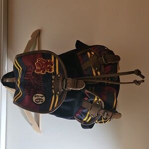 Harry Potter Hogwarts Gryffindor Black & Red Alumni 9 3/4 Backpack Bag Knapsack